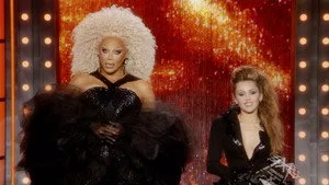 RuPaul's Drag Race 18. sezon 16. bölüm görseli