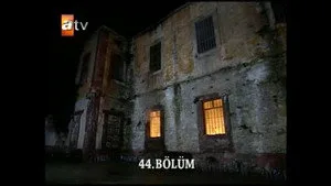 Parmaklıklar Ardında 2. sezon 18. bölüm görseli