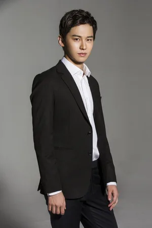 박철현