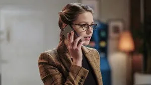 Supergirl 2. sezon 15. bölüm görseli