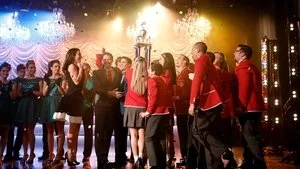 Glee 6. sezon 11. bölüm görseli