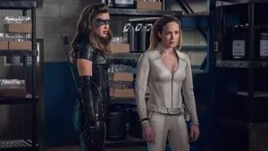 Arrow 7. sezon 18. bölüm görseli