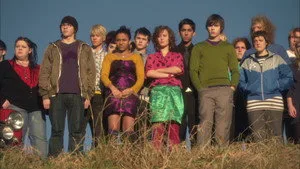 Skins 2. sezon 10. bölüm görseli