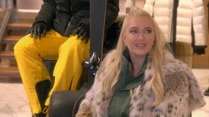The Real Housewives of Beverly Hills 12. sezon 18. bölüm görseli