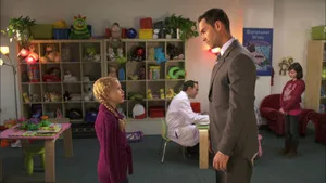 Better Off Ted 2. sezon 12. bölüm görseli
