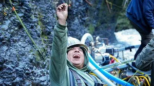 Altın Peşinde: Köpüklü Sular 9. sezon 12. bölüm görseli