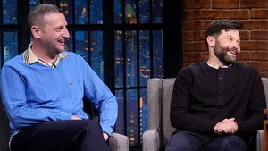 Late Night with Seth Meyers 13. sezon 23. bölüm görseli