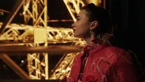 Emily in Paris 3. sezon 1. bölüm görseli