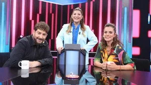 6. Bölüm |Özge Özpirinçci|