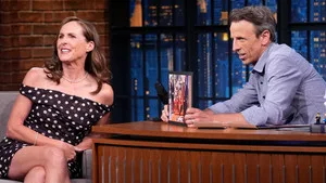 Late Night with Seth Meyers 13. sezon 114. bölüm görseli