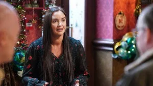 EastEnders 41. sezon 202. bölüm görseli