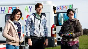 Please Like Me 4. sezon 2. bölüm görseli