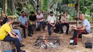 Ed Stafford ile Ormana Dönüş 1. sezon 1. bölüm görseli