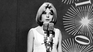 Eurovision Şarkı Yarışması 10. sezon 1. bölüm görseli