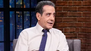 Late Night with Seth Meyers 13. sezon 67. bölüm görseli