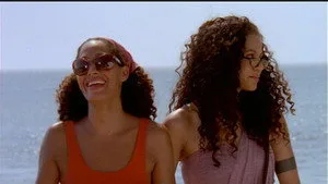 Girlfriends 2. sezon 8. bölüm görseli