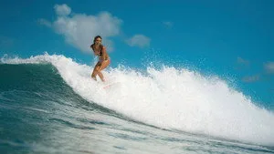 Surf Girls 1. sezon 3. bölüm görseli