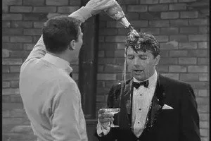 The Dick Van Dyke Show 2. sezon 27. bölüm görseli