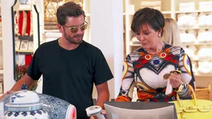 Keeping Up with the Kardashians 14. sezon 15. bölüm görseli