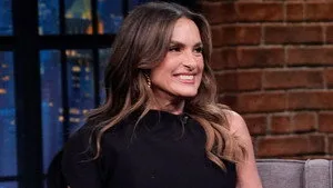 Late Night with Seth Meyers 12. sezon 110. bölüm görseli