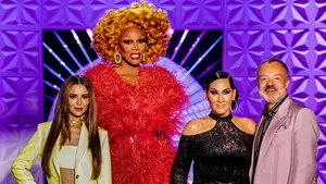 RuPaul's Drag Race UK 1. sezon 6. bölüm görseli