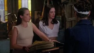 Charmed 4. sezon 9. bölüm görseli