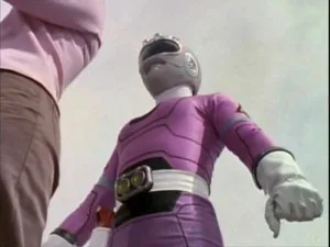 Power Rangers 5. sezon 4. bölüm görseli