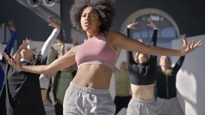 Dance Life 1. sezon 2. bölüm görseli