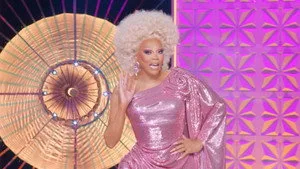 RuPaul's Drag Race UK 6. sezon 10. bölüm görseli