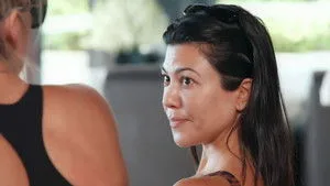 Keeping Up with the Kardashians 16. sezon 3. bölüm görseli