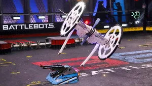 BattleBots 8. sezon 5. bölüm görseli