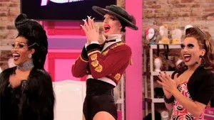 RuPaul's Drag Race 6. sezon 2. bölüm görseli