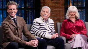 Late Night with Seth Meyers 13. sezon 37. bölüm görseli