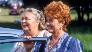 Keeping Up Appearances 5. sezon 4. bölüm görseli