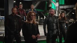 Arrow 7. sezon 22. bölüm görseli