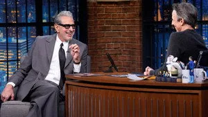 Late Night with Seth Meyers 13. sezon 30. bölüm görseli