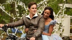 Once Upon a Time 7. sezon 1. bölüm görseli