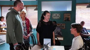 EastEnders 41. sezon 127. bölüm görseli