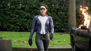 The Flash 4. sezon 16. bölüm görseli