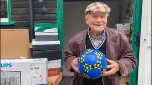 Only Fools and Horses 0. sezon 42. bölüm görseli