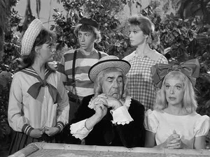 Gilligan's Island 1. sezon 30. bölüm görseli