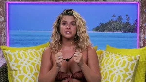Love Island USA 0. sezon 15. bölüm görseli
