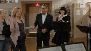 Schitt's Creek 0. sezon 124. bölüm görseli