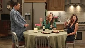 Two and a Half Men 11. sezon 11. bölüm görseli