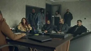 Aşağılık Adam Kanlar İçinde
