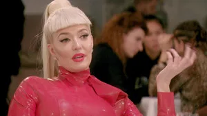 The Real Housewives of Beverly Hills 8. sezon 17. bölüm görseli