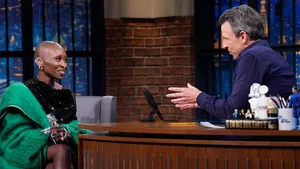 Late Night with Seth Meyers 12. sezon 27. bölüm görseli