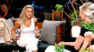 The Real Housewives of Beverly Hills 7. sezon 4. bölüm görseli