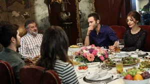 Acı Aşk 1. sezon 7. bölüm görseli