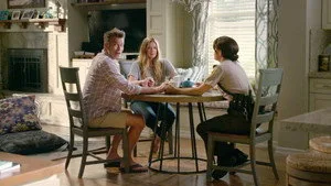 Santa Clarita Diet 1. sezon 7. bölüm görseli